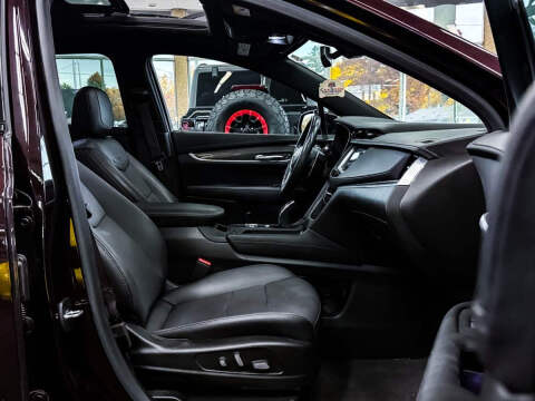 2021 Cadillac XT5 Sport