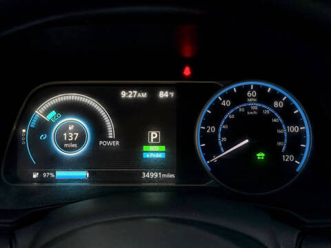 2023 Nissan LEAF S