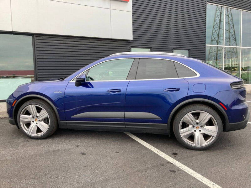 2024 Porsche Macan 4 Electric