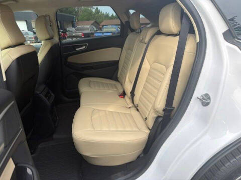 2020 Ford Edge SEL