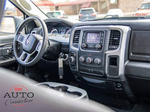 2024 RAM 1500 Classic SLT