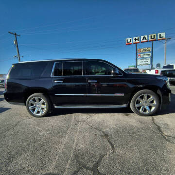 2018 Cadillac Escalade ESV Luxury