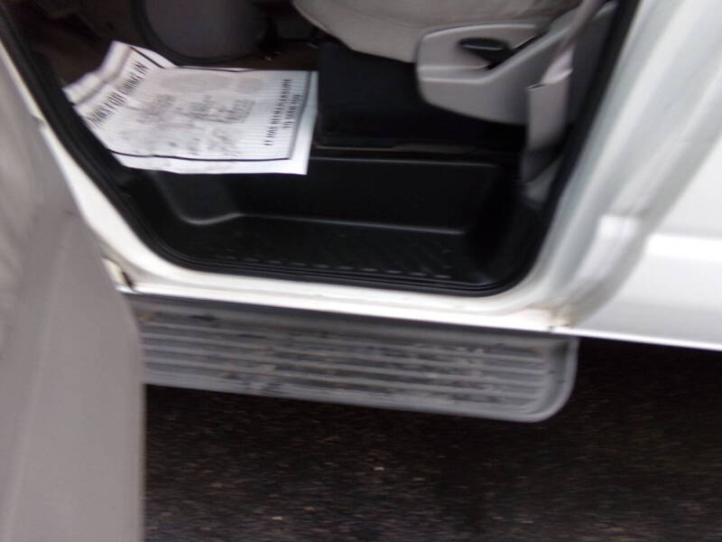 2001 Ford E-Series E-350 SD XL