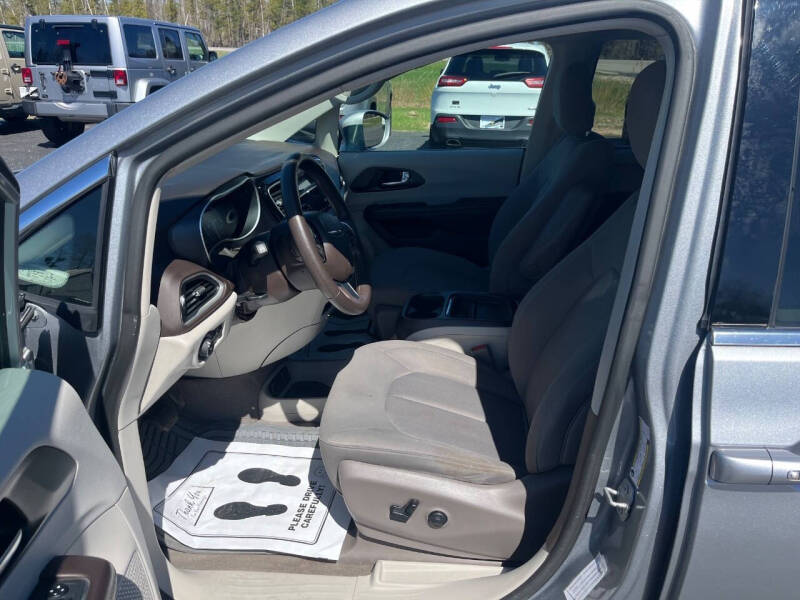 2020 Chrysler Pacifica Touring