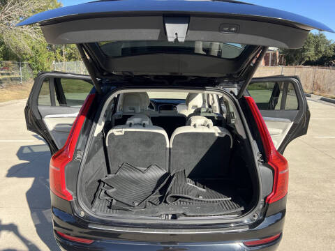 2018 Volvo XC90 T6 Momentum