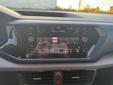 2022 Volkswagen Taos SE