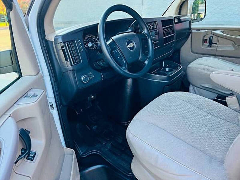 2010 Chevrolet Express LT 3500