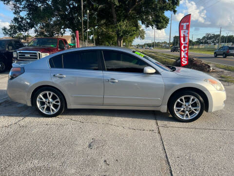 2008 Nissan Altima for sale at Malabar Truck and Trade in Palm Bay FL