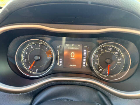 2016 Jeep Cherokee Sport