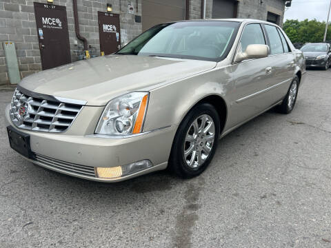2008 Cadillac DTS for sale at D'Ambroise Auto Sales in Lowell MA