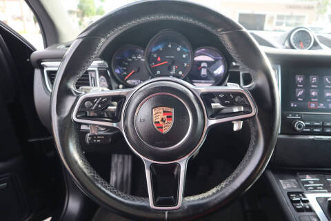 2018 Porsche Macan