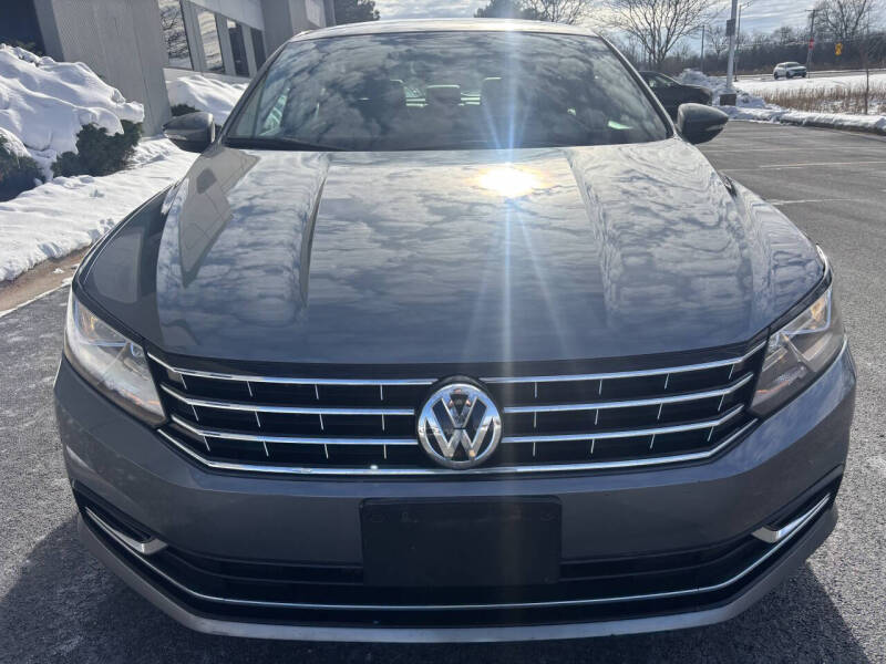 2016 Volkswagen Passat 1.8T SE