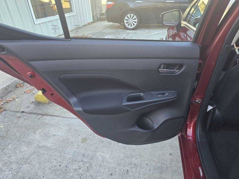 2021 Nissan Versa SV