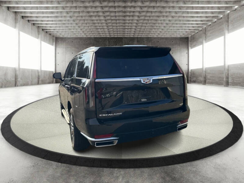 2023 Cadillac Escalade Premium Luxury