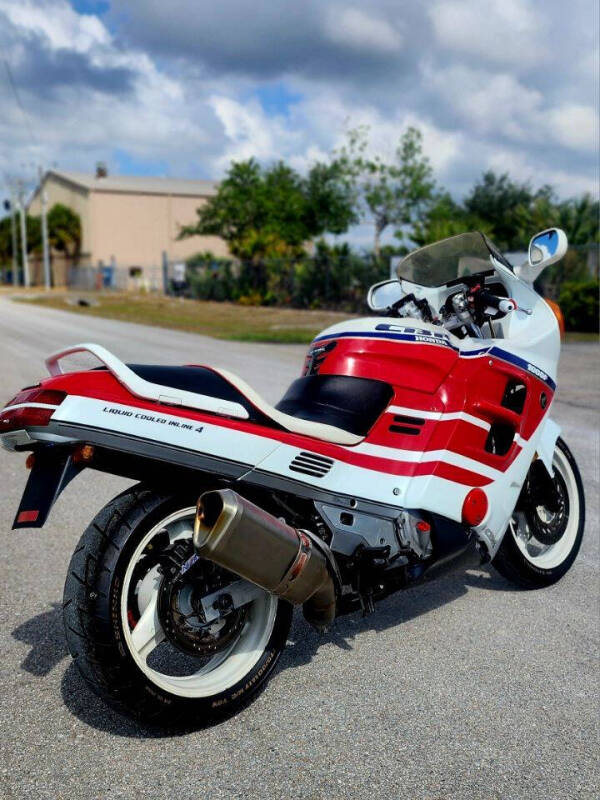 1990 Honda CBR1000F