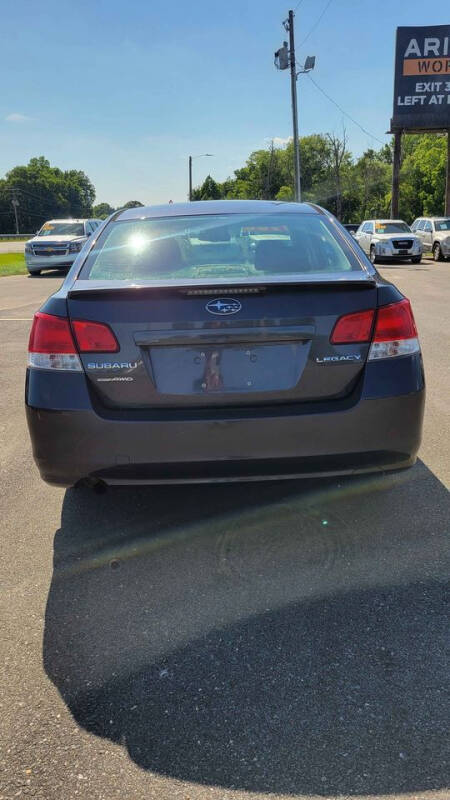 2013 Subaru Legacy 2.5i