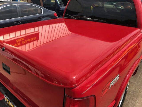 2003 Chevrolet S-10 LS