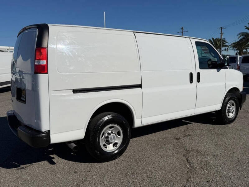 2019 Chevrolet Express 2500