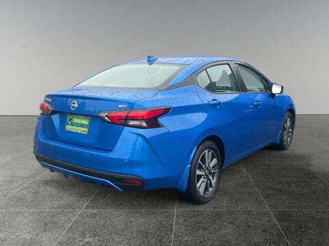 2022 Nissan Versa SV