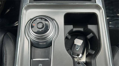 2023 Ford Edge Titanium