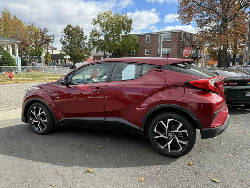 2018 Toyota C-HR XLE Premium
