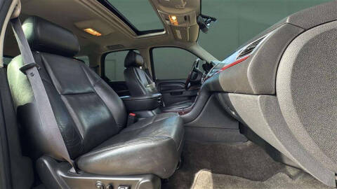 2011 Cadillac Escalade