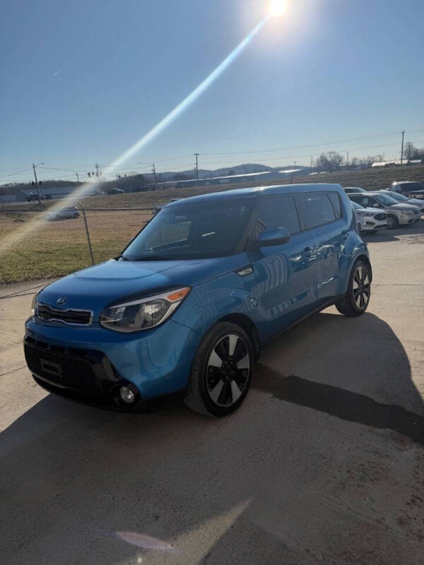 2016 Kia Soul +