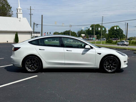2021 Tesla Model 3 Standard Range Plus