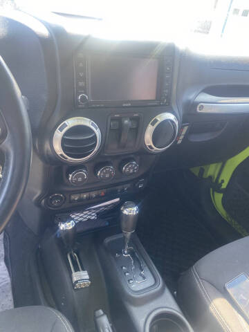 2013 Jeep Wrangler Sahara