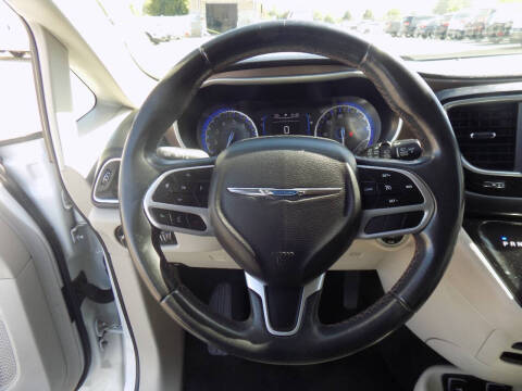 2018 Chrysler Pacifica Touring L