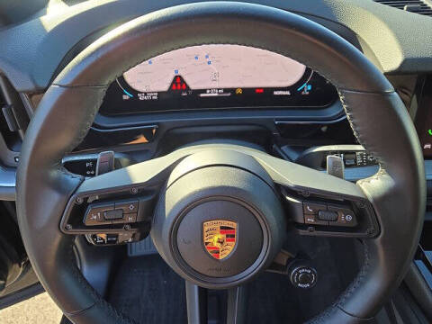 2024 Porsche Cayenne S