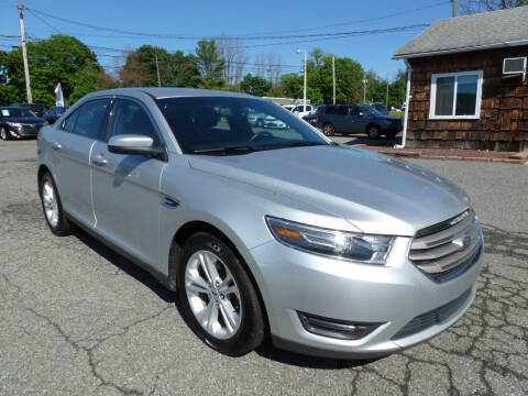 2017 Ford Taurus SEL