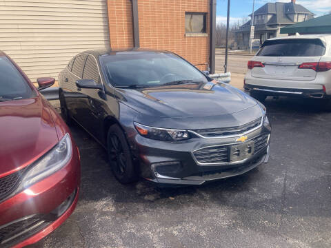 2016 Chevrolet Malibu for sale at RT Auto Center in Quincy IL