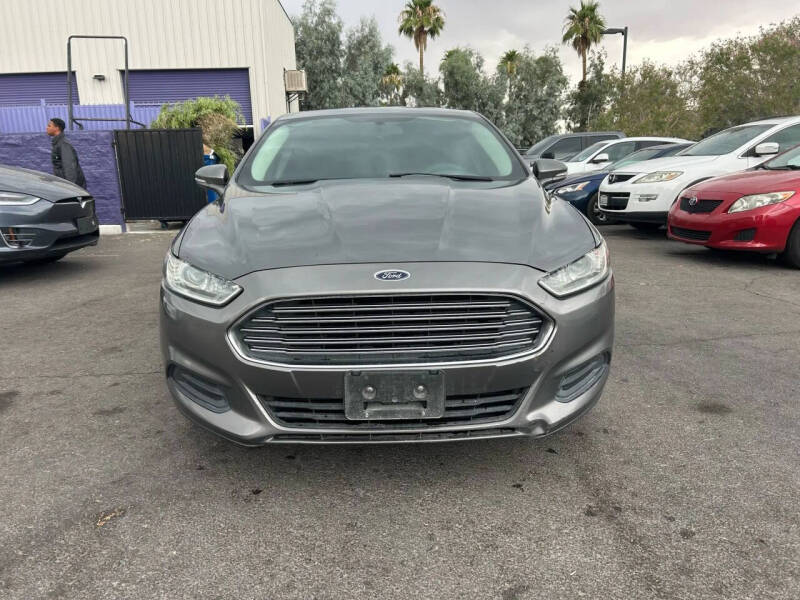 2014 Ford Fusion SE