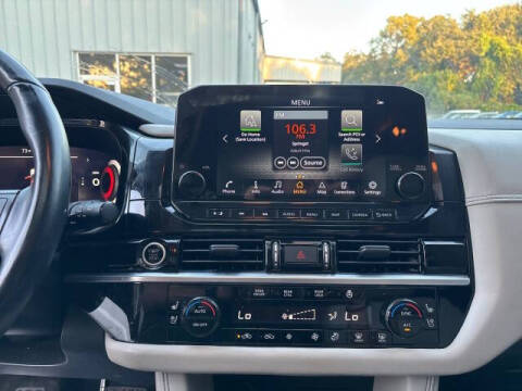 2022 Nissan Pathfinder Platinum