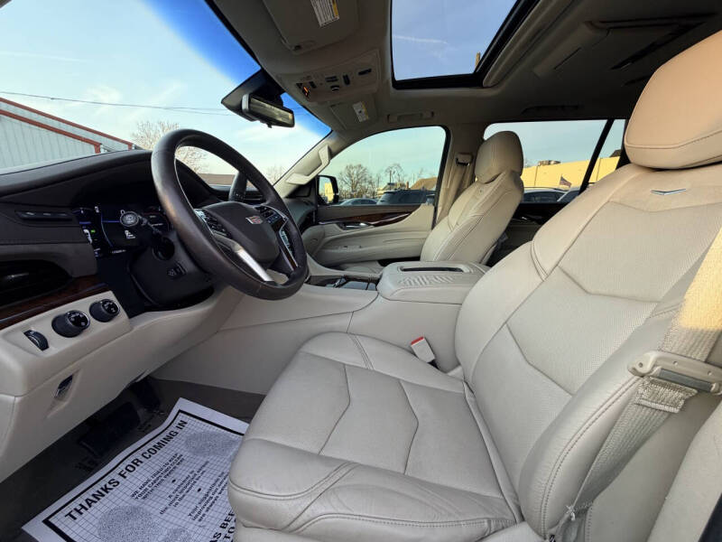 2017 Cadillac Escalade ESV Premium Luxury