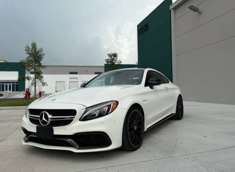 2017 Mercedes-Benz C-Class AMG C 63 S Photo