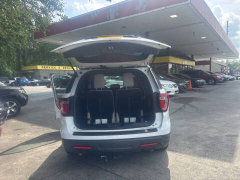 2018 Ford Explorer