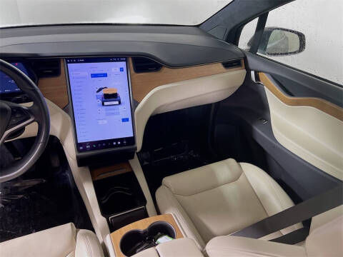 2020 Tesla Model X Long Range