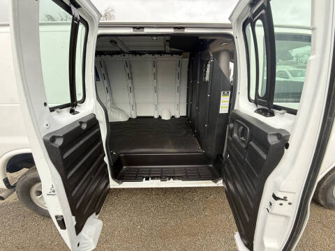 2021 Chevrolet Express 2500