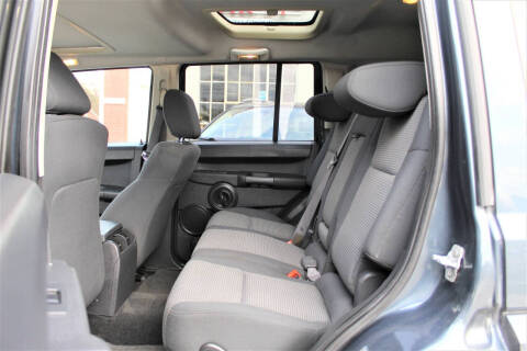 2008 Jeep Commander Sport