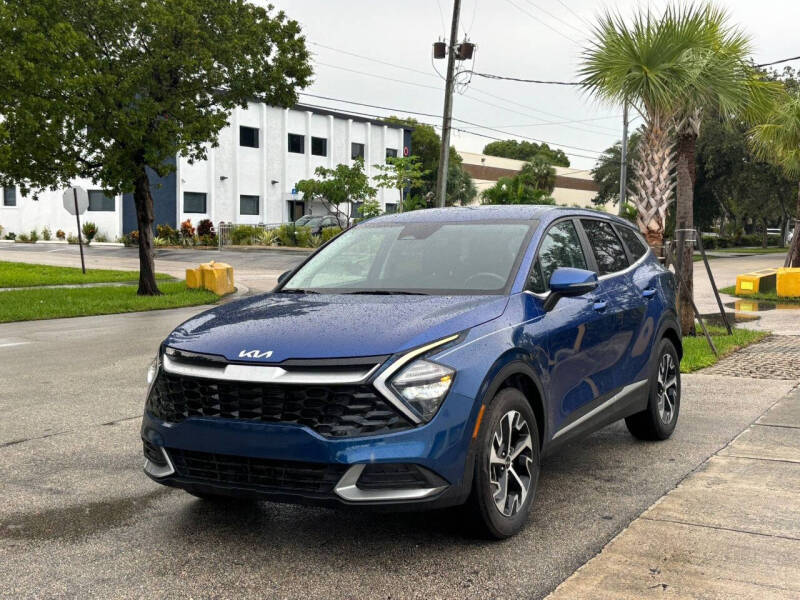 2023 Kia Sportage EX's photo