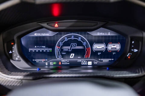 2023 Lamborghini Urus Performante