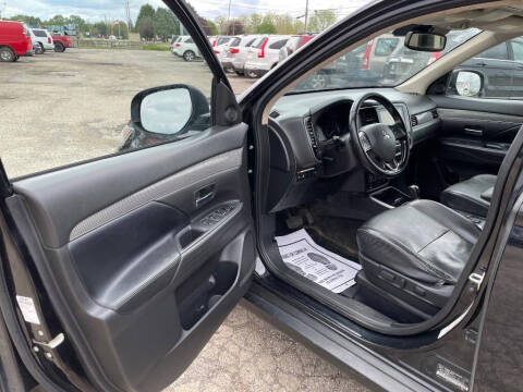 2020 Mitsubishi Outlander SEL