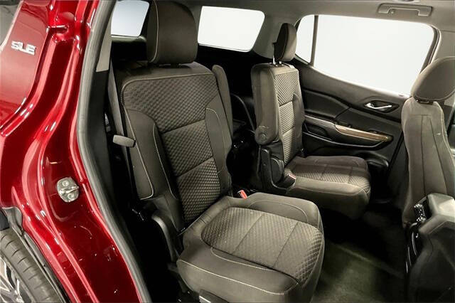 2017 GMC Acadia SLE-2