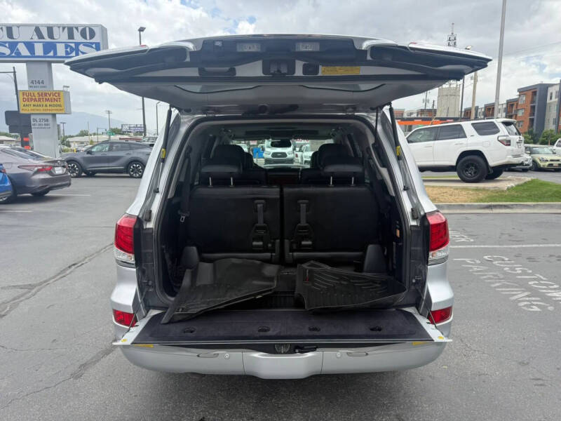 2014 Lexus LX 570