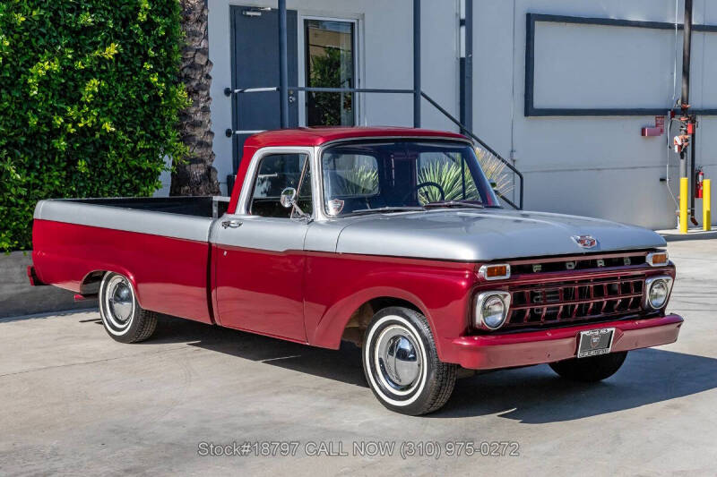 1965 Ford F-100