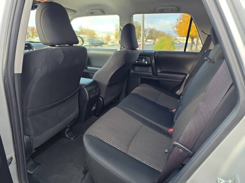 2024 Toyota 4Runner TRD Off-Road