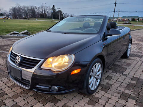 2008 Volkswagen Eos for sale at Woodford Car Company in Versailles KY