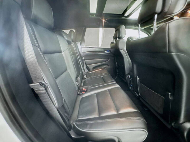 2020 Jeep Grand Cherokee Overland